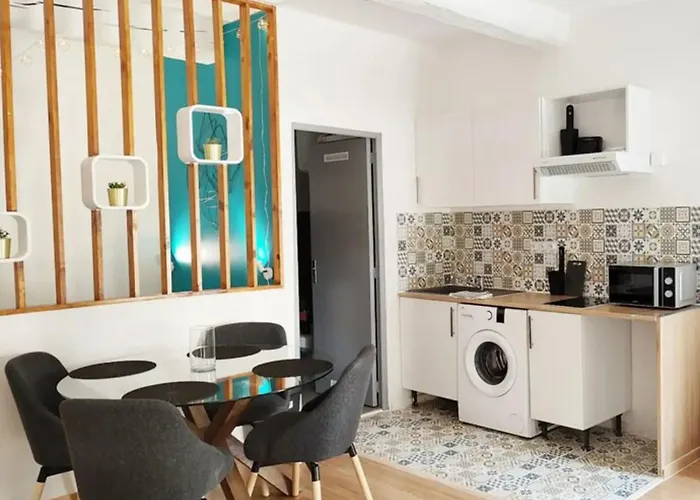 Atlas - Arya Appartement Nîmes